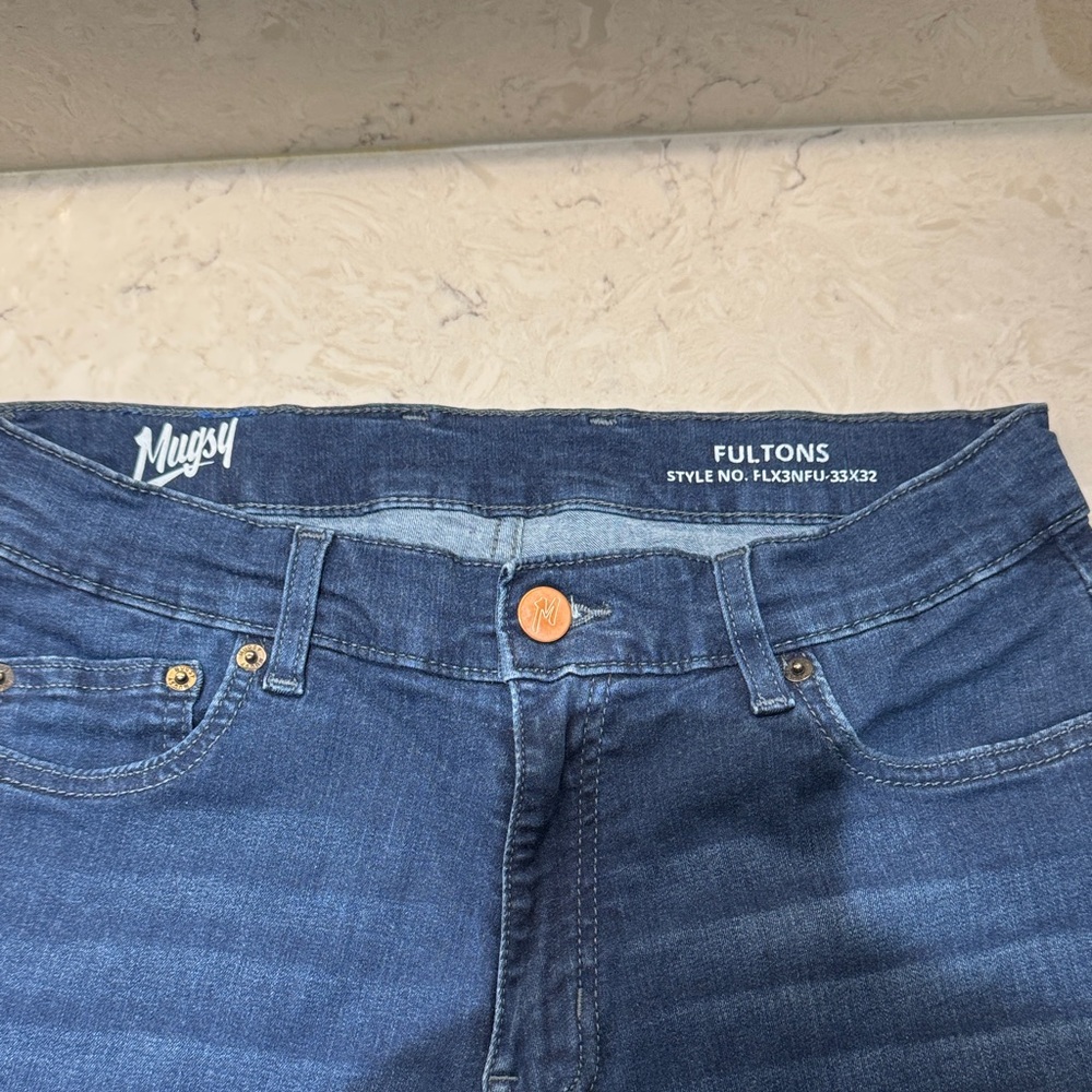 Mugsy Men Fulton’s  Blue Denim Jeans 33 x32 super stretch slim cut jeans